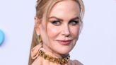 Nicole Kidman outrageusement séduisante : elle se dévoile dans une robe longue très moulante