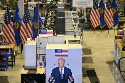 Biden lauds Microsoft center on same site where Trump’s Foxconn project failed - The Boston Globe