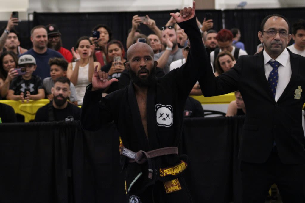 UFC legend Demetrious Johnson explains why Boxing has been "more exciting" than MMA in 2024 | BJPenn.com