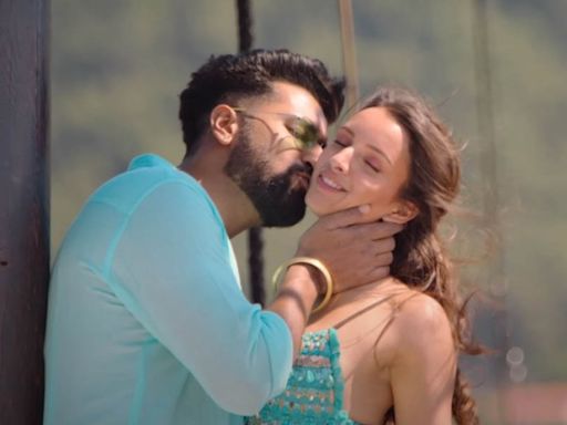 Bad Newz song Rabb Warga: Vicky Kaushal and Triptii Dimri are love birds in exotic locations