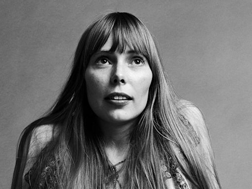 6 Joni Mitchell Songs That You’ll Be Humming All Summer