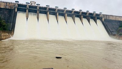 Outflow from Almatti may be increased to three lakh cusecs