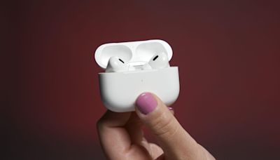 Apple AirPods Pro Hearing Aid Feature Authorized by FDA: Here's How It'll Work