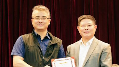 上海海峽兩岸研究會換屆 顧祖華當選新任會長