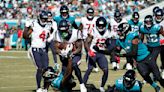 Pierce's run, Walker's gaffe help Texans topple Jags again