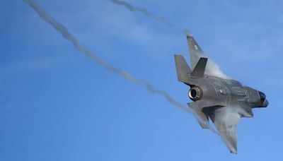 An F-35B test plane crashed into a New Mexico hillside while flying from a Lockheed Martin facility to a US airbase