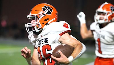 Byron routs Williamsville in marquee 3A football matchup