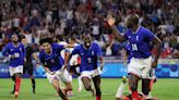 Triunfos con remontada: Francia y España definirán el oro olímpico en el fútbol masculino de París 2024 - La Tercera