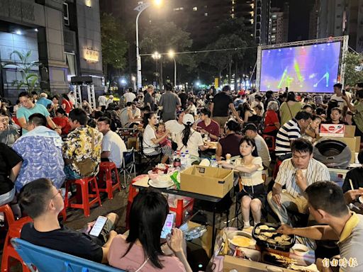 中秋揪團烤肉正夯！中原文創園區首辦烤肉派 慈湖秀夢幻水舞