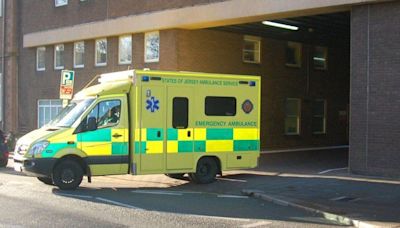 Ambulance staff 'consider going after court case'