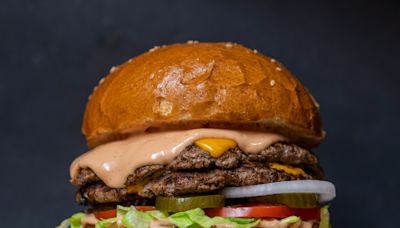 Where to get free or discounted burgers for National Burger Day