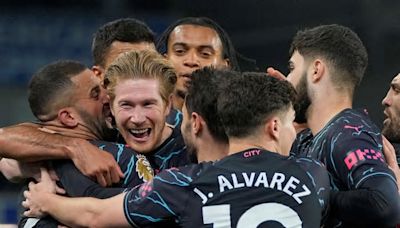 Con un gol de Julián Álvarez, Manchester City aplastó a Brighton en el desafortunado debut de Colo Barco como titular en la Premier League