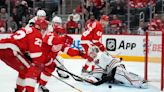 Red Wings edge Blackhawks 4-3, end six-game slide