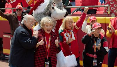 Hallmark Stars Join Kansas City Chiefs’ Season Opener Tailgate, Announce Premiere Date For Football Themed Christmas Movie