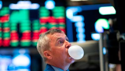 The AI-fueled stock market bubble will crash in 2026, research firm says