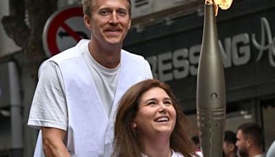 Journalist who lost leg in Israeli attack carries Olympic torch in Paris