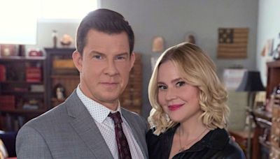 'Signed, Sealed, Delivered': Eric Mabius Reacts to Baby Bombshell