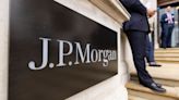JPMorgan Says Banking, Markets Fees to Show Second-Quarter Gains