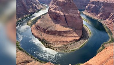 2 women struck by lightning while visiting Horseshoe Bend