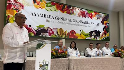 Productor avícola José López electo presidente Junta Agroempresarial