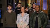 Maya Rudolph embraces ‘mother’ status on ‘Saturday Night Live,’ while Vampire Weekend performs - The Boston Globe