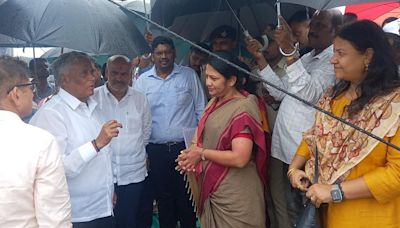 Union Minister Somanna visits Hassan, Chikkamagaluru