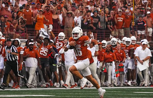 Cooper Manning jokes Texas football QB Arch Manning gets his speed from mother