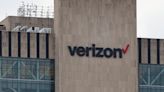 Verizon posts fewer first-quarter subscriber losses on flexible plan demand