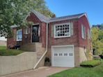 40 Nevada St, Dubuque IA 52001