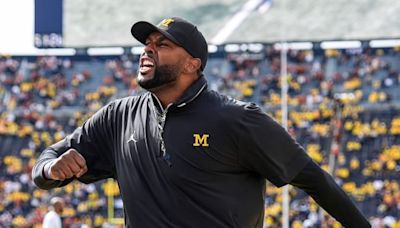 Sherrone Moore signs full contract with Michigan