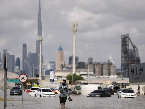 'Apocalyptic' Dubai floods shake picture-perfect city