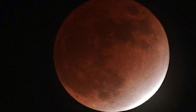 El eclipse lunar parcial 2024 durará más de lo que todos imaginan