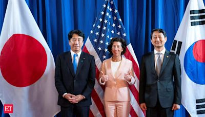 US, Japan, South Korea vow strategic cooperation to boost security, economies