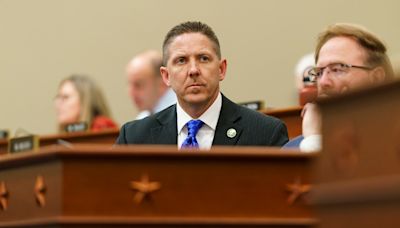 Oklahoma Republican proposes ‘sex-neutral’ standards for Secret Service agents