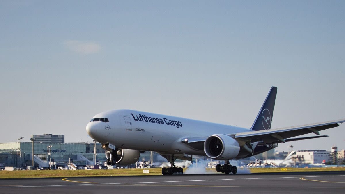 Labor actions drag Lufthansa Cargo to first-quarter loss