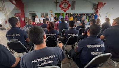 Brigada de Salud atiende a Bomberos y Protección Civil de Monclova