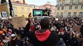 Los jóvenes portugueses aplazan sus sueños de emancipación por la crisis de la vivienda