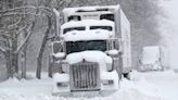 Fuerte tormenta invernal arroja nieve y hielo en Boston, otras partes del noreste