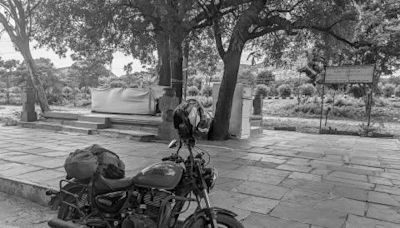 Bangalore to Hampi & back on a Meteor 350: A monochromatic photologue | Team-BHP