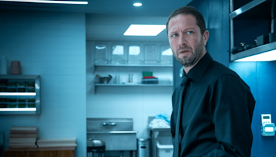 Ebon Moss-Bachrach Teases What Could Happen in The Bear Season 4