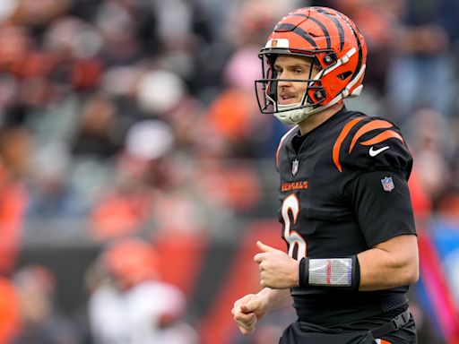Bengals reward Jake Browning with two-year contract to keep him in Cincinnati through 2025