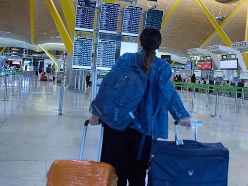 La Policía avisa: este es el permiso de viaje que necesita un hijo menor que va a viajar al extranjero