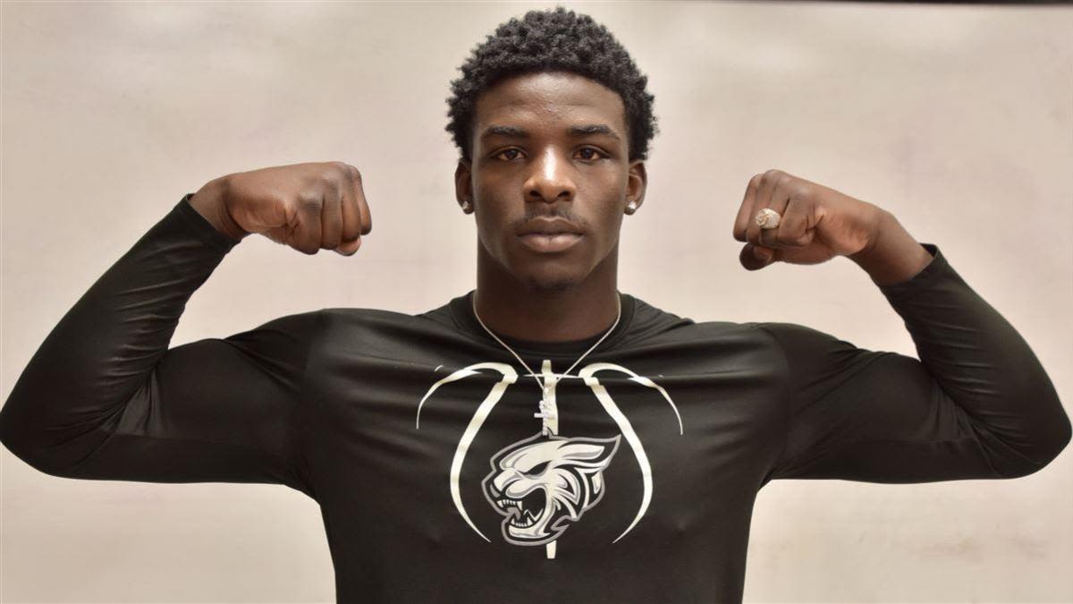 Georgia football recruiting: Five-star LB Zayden Walker commits as Bulldogs march into top 10 of rankings