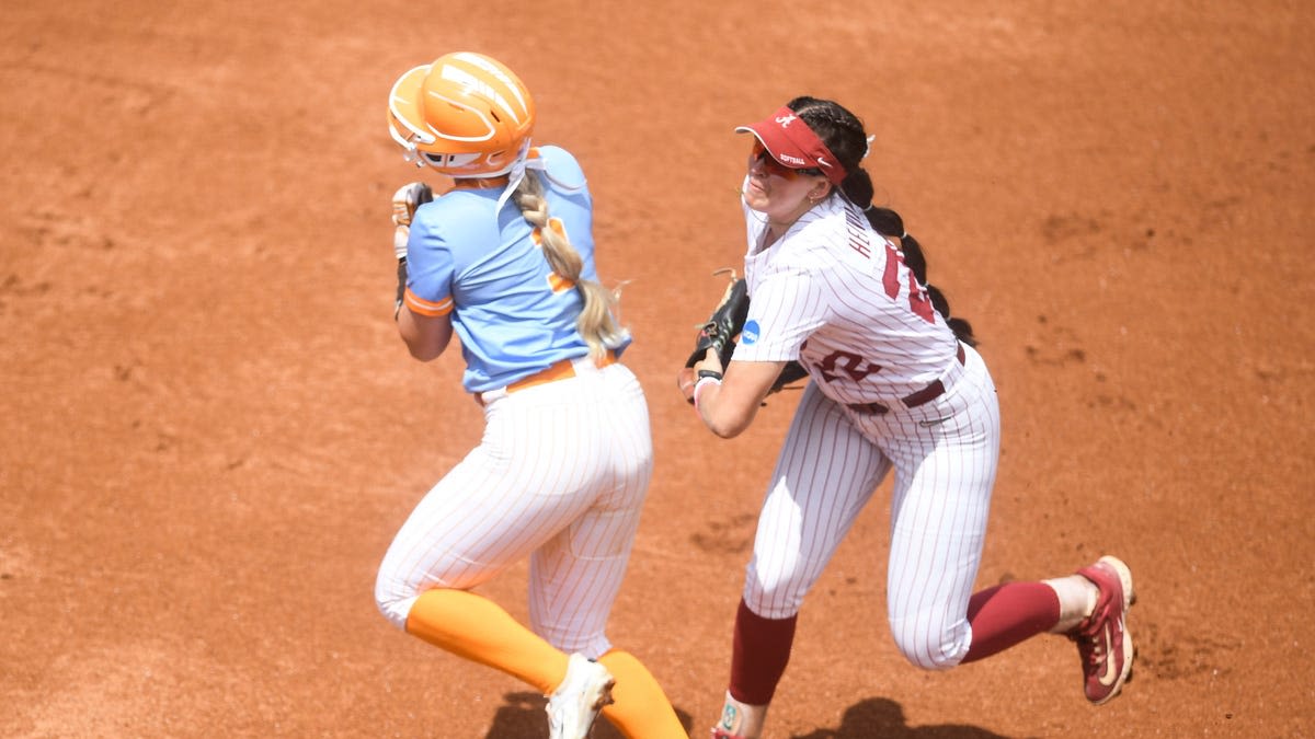 Tennessee softball loses to Alabama in longest game in NCAA super regional history to force third game