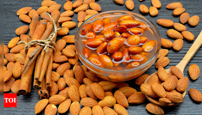 Benefits of eating 6 soaked almonds every morning - Times of India