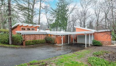 Mid-century home linked to architect Edward Bowser Jr. listed for sale in West Orange