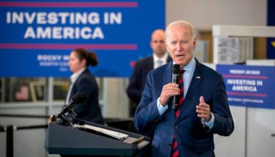 President Biden to visit with families of law enforcement killed in Charlotte shooting