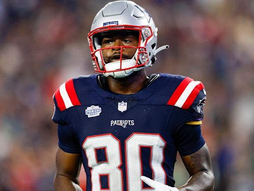 Illegal gambling charges against Patriots’ wide receiver have been dropped