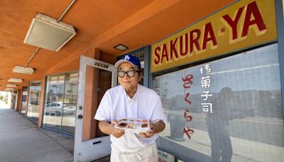 At a Gardena shop, brothers labor to create mochi that reminds people of home