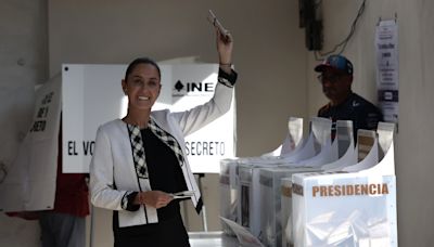 Sheinbaum dice tras votar que los mexicanos "no deberían tener miedo" durante la elección